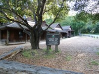 WoodsideStoreHistoricSite2.JPG